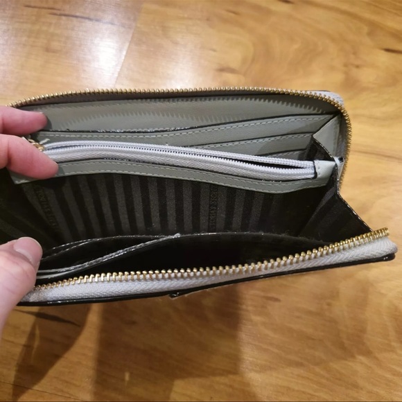 Y2K vintage retro Victoria’s Secret Crocodile Mint Green Wallet - Picture 5 of 10